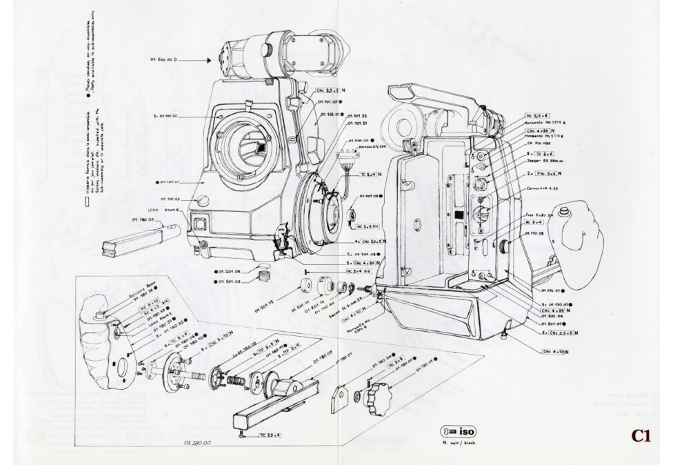 Drawing of the individual parts of the Aaton camera.